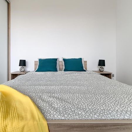 Gris Apartment Poznan Dış mekan fotoğraf