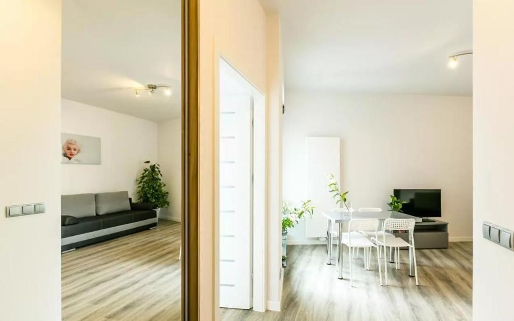 Gris Apartment Poznan Dış mekan fotoğraf